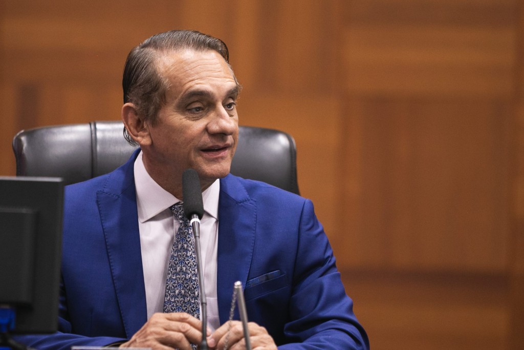 MT garante lei pioneira contra pornografia falsa com uso de Inteligência Artificial